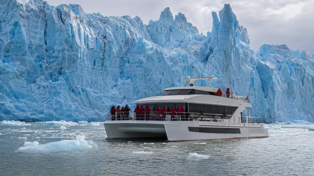 Torres del Paine: 3-Hour Scenic Boat Tour to Grey Glacier